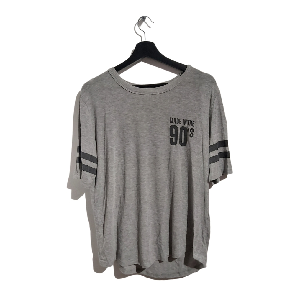 3/25$ 💚Stiches gray tee shirt